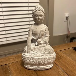 Meditation statue decor
